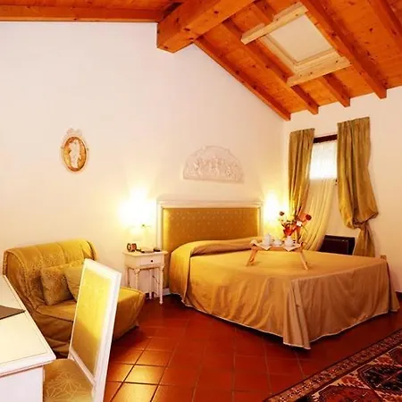 La Mola 3*